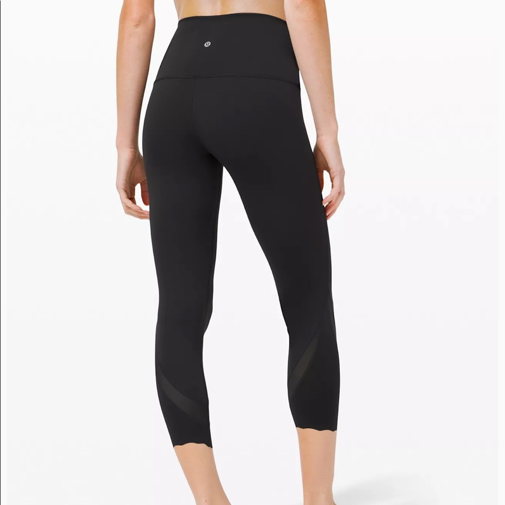 Lululemon Wunder Under High-Rise legging